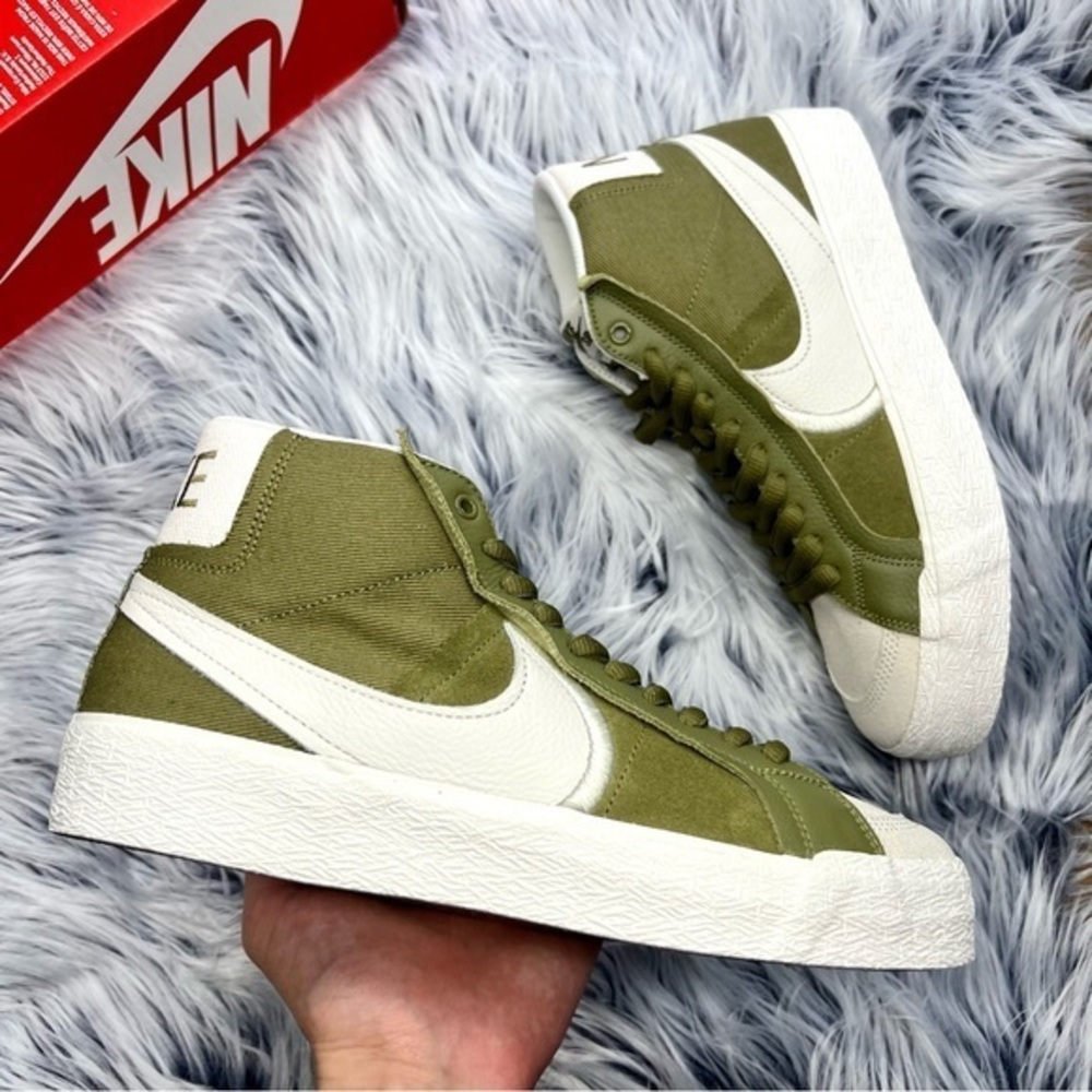 Nike Zoom Blazer Mid PRM PLUS